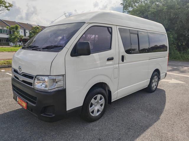 2013 Toyota HIACE 2.5 FACELIFT (M) - 2