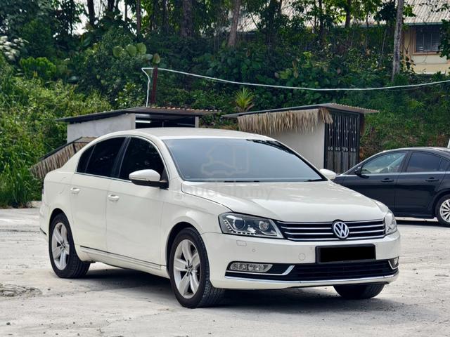 2013 Volkswagen PASSAT 1.8 TSI Sport (A) Car King - 1