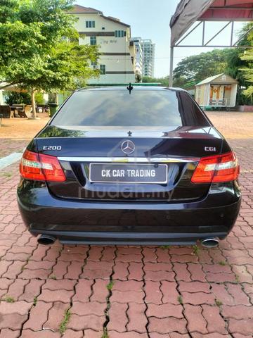 2010 Mercedes Benz E200 CGI BlueEFCY - 4