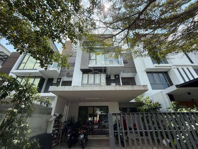 3 Storey Superlink House Mutiara Villa Kajang 1