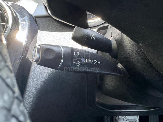 2016 Mercedes Benz C200 AVANTGARDE (CKD) 2.0 (A) - 5