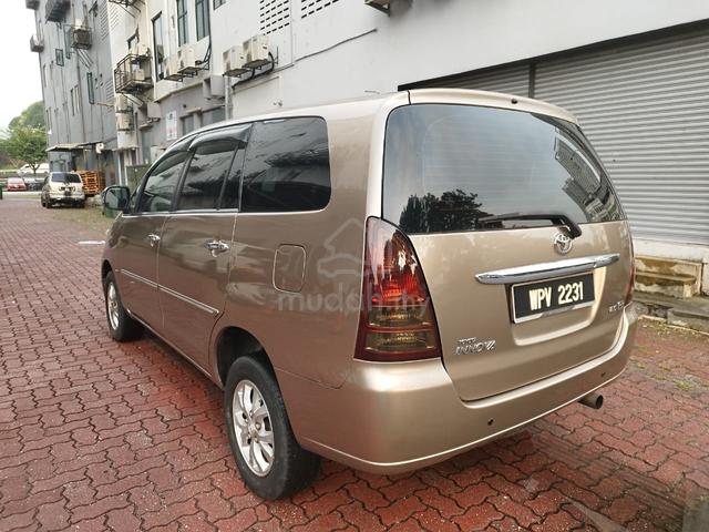 2007 Toyota INNOVA 2.0 G (A)1 owner car t top - 4
