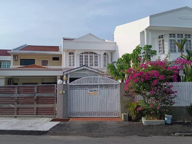 2 Storey Terrace Fully Renovated 1