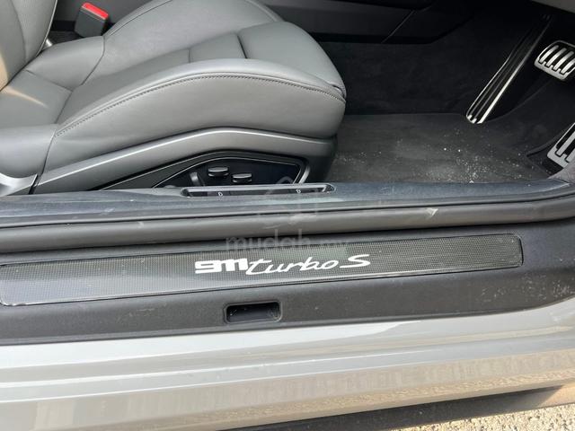 2021 Porsche 911 3.7 TURBO S Mileage 7k 650Hp - 5