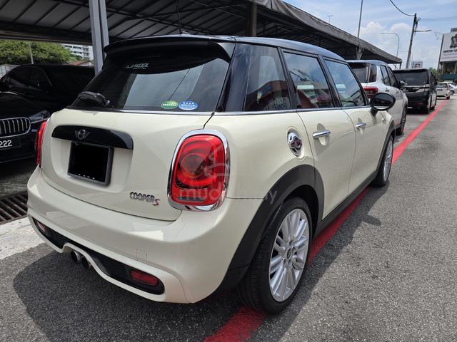 2017 Mini COOPER 2.0 S F55 192HP 5 Doors 2Yr Wrnty - 4