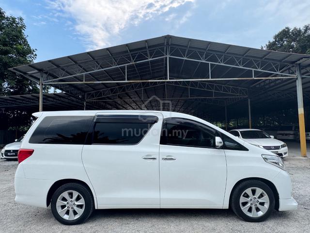 (LOAN KEDAI) Toyota ALPHARD 2.4 240G (2014/2015) - 3
