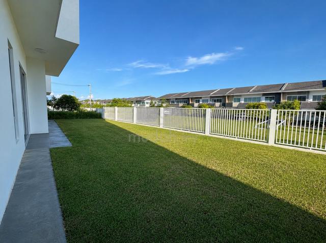 Corner Bandar Sri Sendayan Seremban House For Sale 1