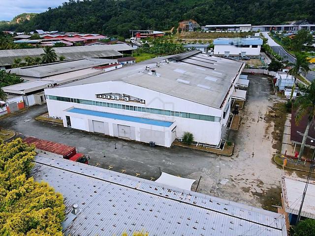 Inanam Frontage Spacious Warehouse cum Office For Rent 1
