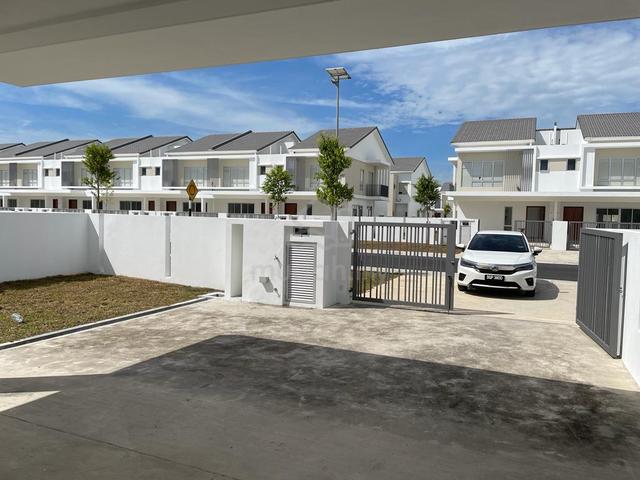 Bandar Gamuda Cove End Lot with Land (Below Market Price) 1