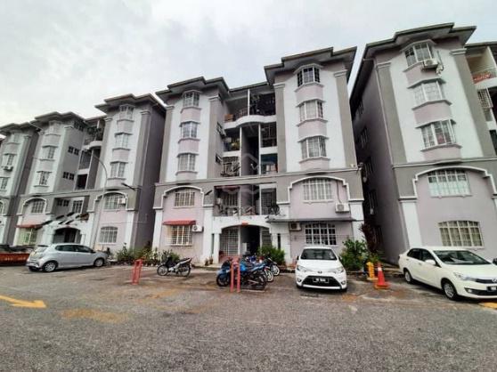 Pangsapuri Ruby 1
