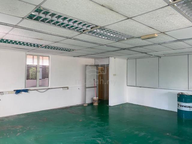 [FOR RENT] 1.5 Stry Light Industrial Corner Unit | Nagasari, Perai 1