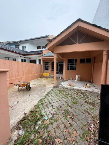 Single Storey House | Taman Pulai Emas, Kangkar Pulai | 3R2B | 1