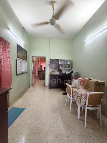Wisma Lam Hong 1