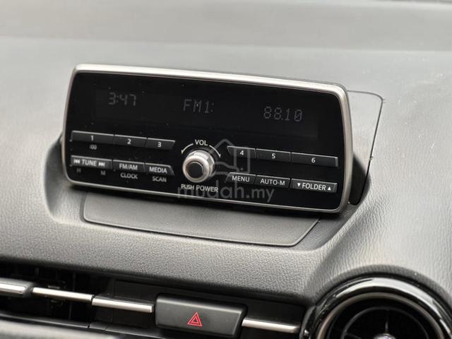 2018 Mazda 2 1.5 HATCHBACK~FULLSERVICE 7xk kM - 5