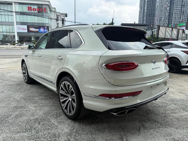 2021 Bentley BENTAYGA 4.0 V8 P/ROOF HUD UNREGS - 3