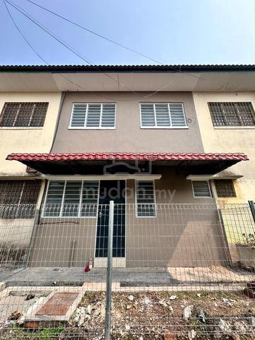 298 Rumah Teres Dua Tingkat untuk Dijual di tambun Ipoh 1