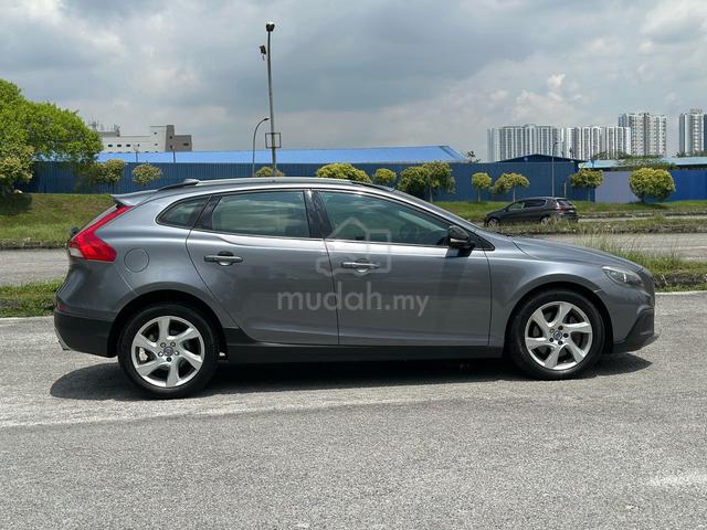 2016 Volvo V40 2.0 CC T5 FULL SERVICE RECORD - 4