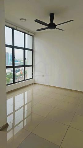 Vista Alam Serviced Apartment 1