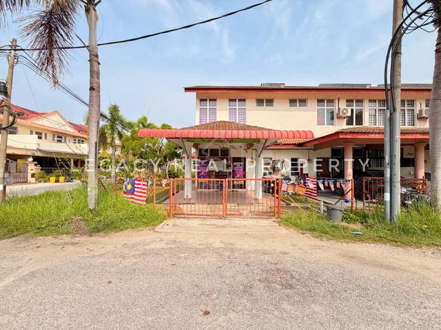 Teres 2 Tingkat Corner Lot Kubang Kerian Kota Bharu 1