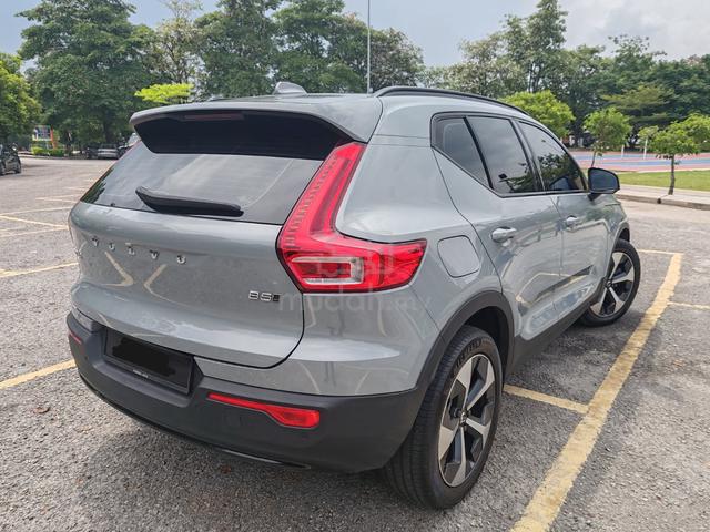 Volvo XC40 2.0 B5 ULTIMATE F/SERVICE REC SUNROOF - 2