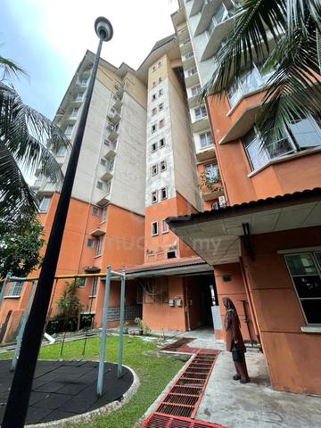Baiduri Apartment (Shah Alam) 1
