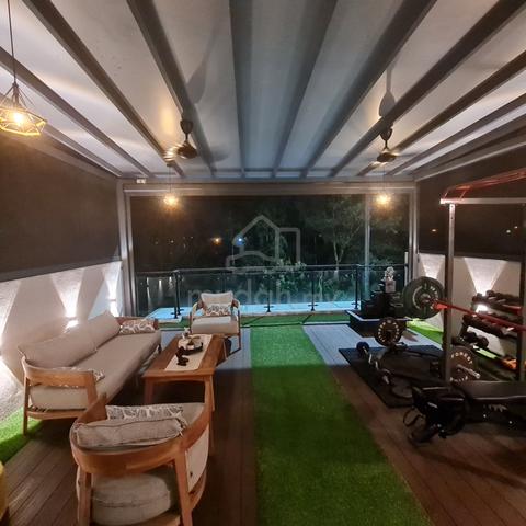 Subsale House in a Quiet Environment 1