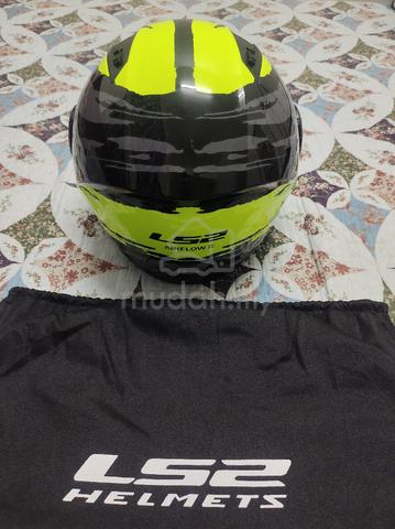 Helmet LS2 - photo 2 of 5