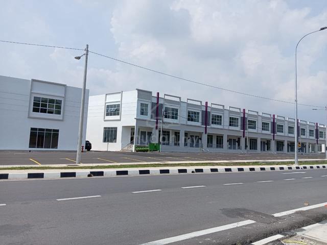 [𝗙𝗢𝗥 𝗥𝗘𝗡𝗧] Shop Lot Taman Ara Jaya, Tasek Gelugor, Penang 3