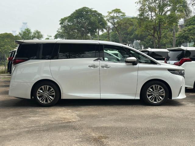 2023 Toyota ALPHARD 2.5 Z (A) RECON LOW MILEAGE! - 3