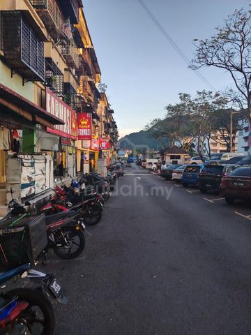 Rent: Ground Floor Shop @ Pinggiran Bt Caves [Facing Road] -Sri Gombak 1