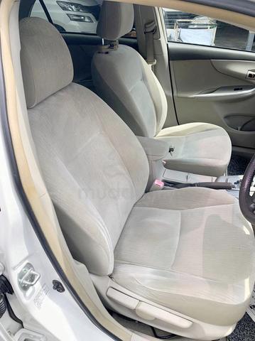2011 Toyota COROLLA ALTIS 1.8 E FACELIFT (A) - 4