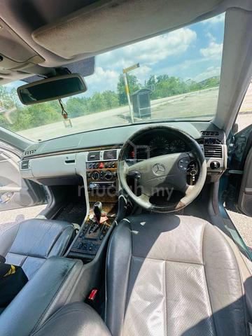 2000 Mercedes Benz E-CLASS 2.6 240 AVANTGARDE - 5