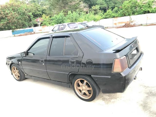 Proton ISWARA 1.3 S A/B SE(M)LEATHER SEAT15"TE RIM - 5