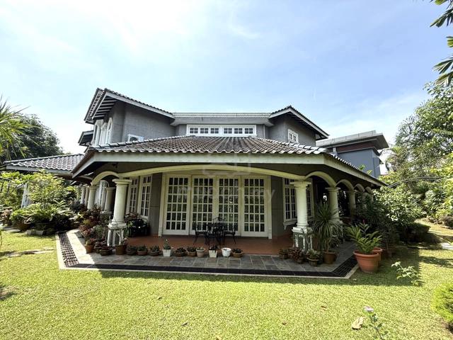 [FHOLD FACING OPEN]Double storey bungalow Saujana Resorts U2 Shah Alam 3