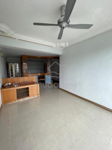 Putri Ria Apartment 1