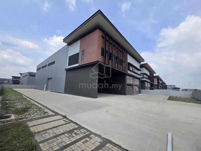 FOR RENT  Semi-Detached Factory @ Elmina Business Park 1