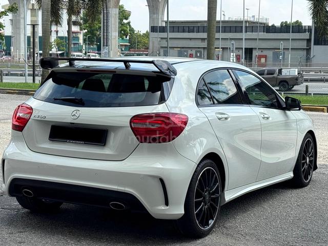 2015 Mercedes Benz A200 AMG CBU 1.6 W176 CAM HBACK - 5