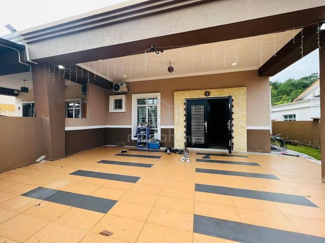 Renovated Single Storey semi d Warisan Puteri Presint 9 Sikamat 2