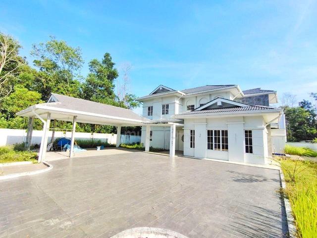 Brand New + Freehold + Pool 2-Sty Bungalow Bandar Bukit Mahkota Bangi 1