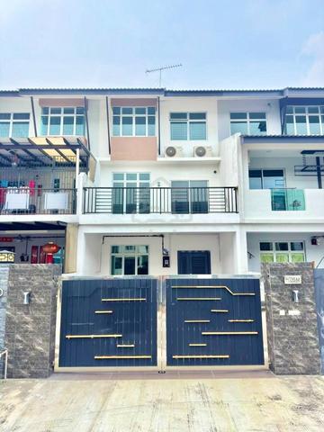 Scientex Utama Senai Kulai 2.5 Storey for Rent Rumah Sewa 1