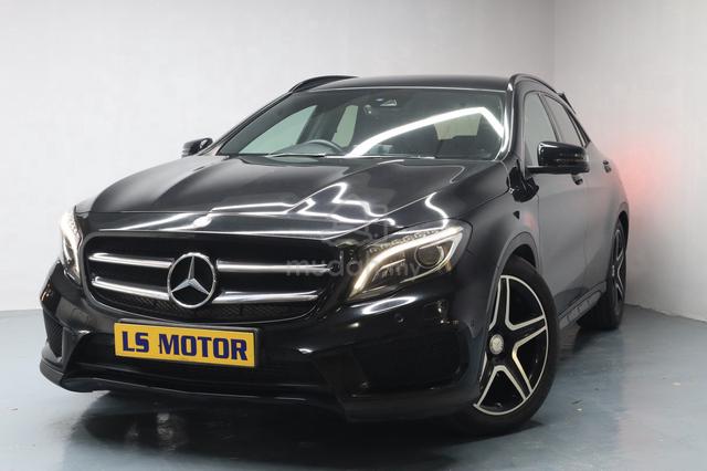 2015 Mercedes Benz GLA-CLASS 2.0 250 4MATIC (CBU) - 1