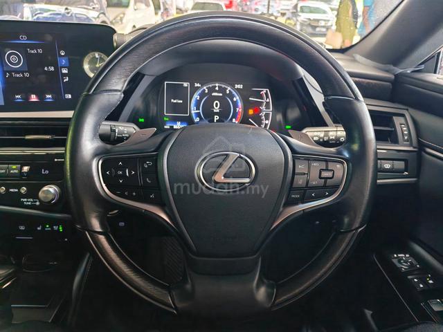 2022 Lexus ES250 2.5 LUXURY MY19 XZ10 (A) - 4