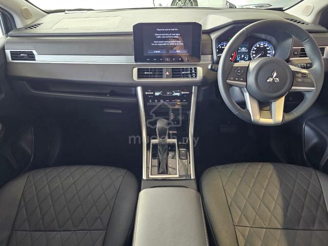 Mitsubishi XPANDER 1.5 PLUS FACELIFT F/SERVICE 20K - 4