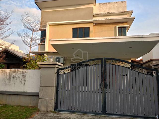 Rumah Bungalow 2 Tingkat Untuk Dijual 1