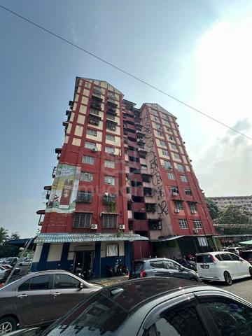 Desa Mentari Flat (Block 4) 1