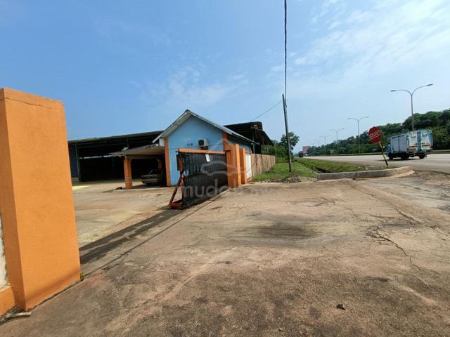 Warehouse Sg.Ular, Jalan Kuantan-Kemaman (8 Min to Port), Kuantan