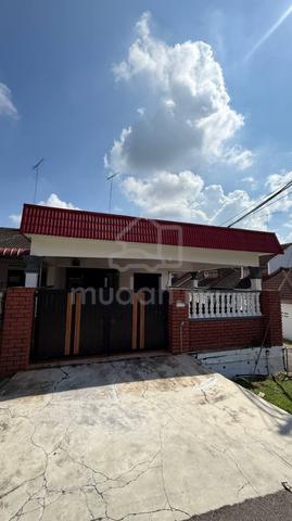 Taman Muhibah, Kluang, Single Storey End Lot without land,22x70 1