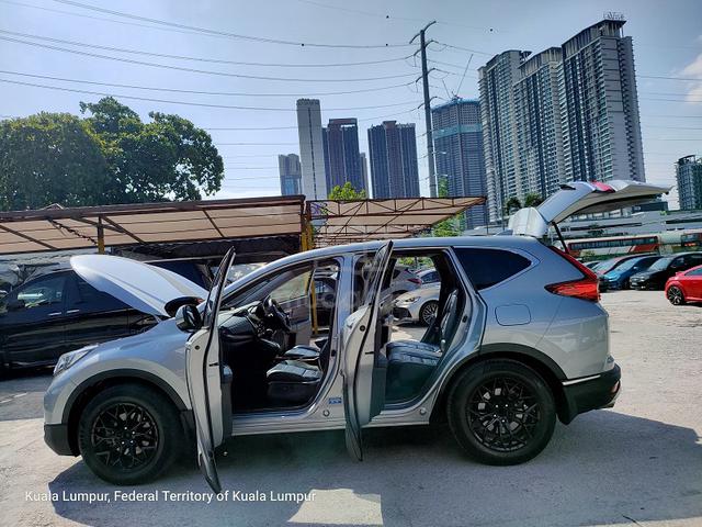 2017 CR-V 1.5 TC 2WD (A)NiceNoVAX4949, HighLoan - 5