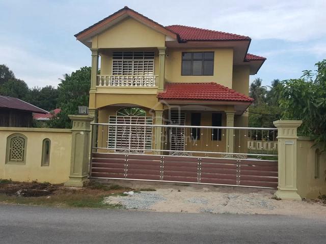 Bungalow di Pengkalan Chepa 1