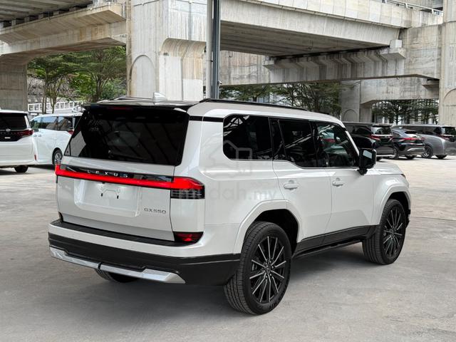 2025 Lexus GX550 3.5 LUXURY+ 6A Grade 300km drive - 4